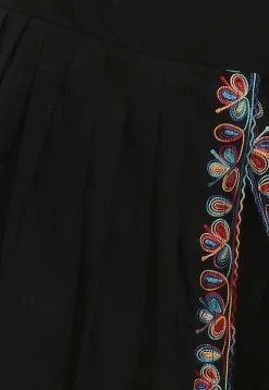 Aari Embroidered Cotton Dhoti Pant in Black