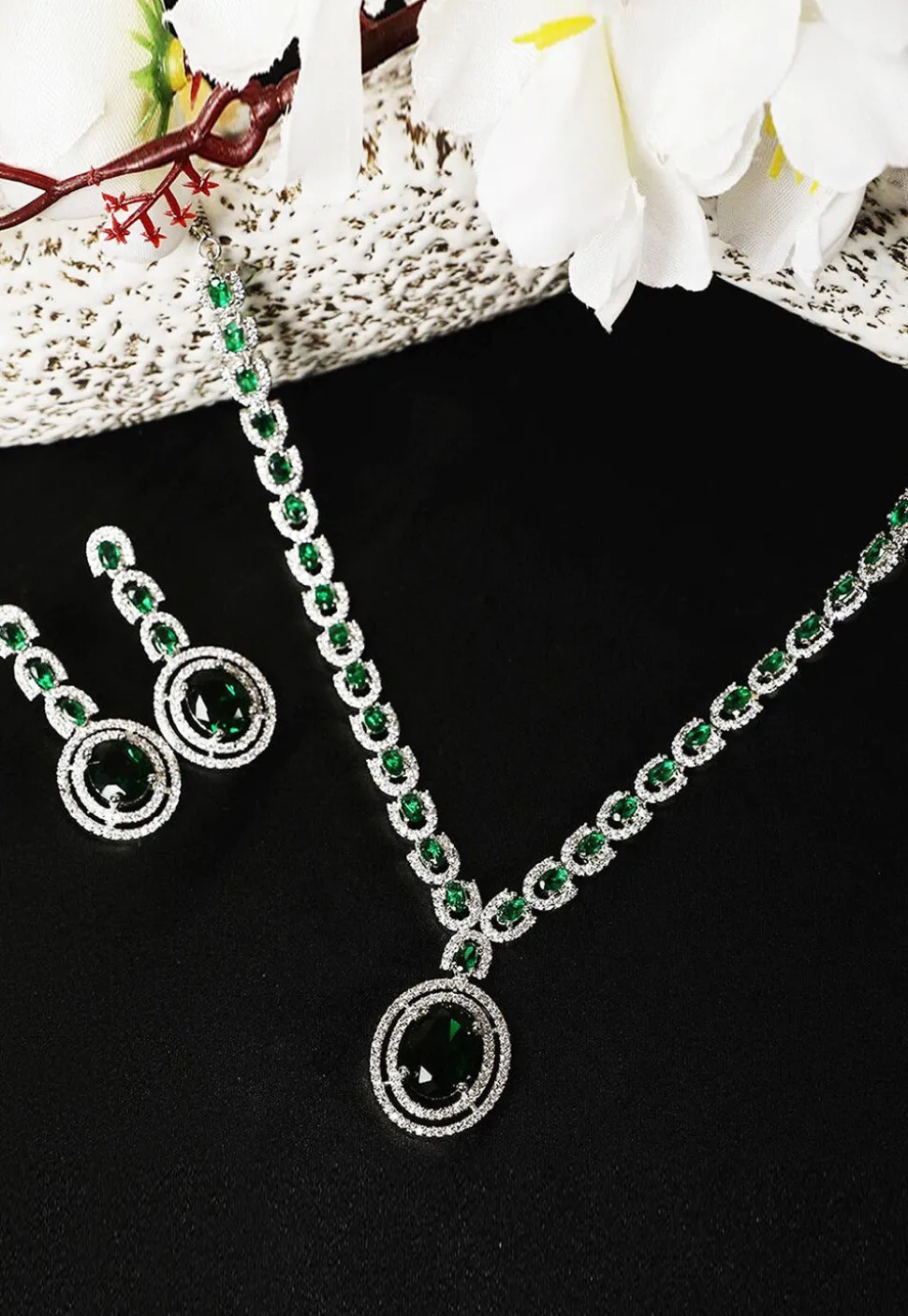 American Diamond Studded Necklace Set