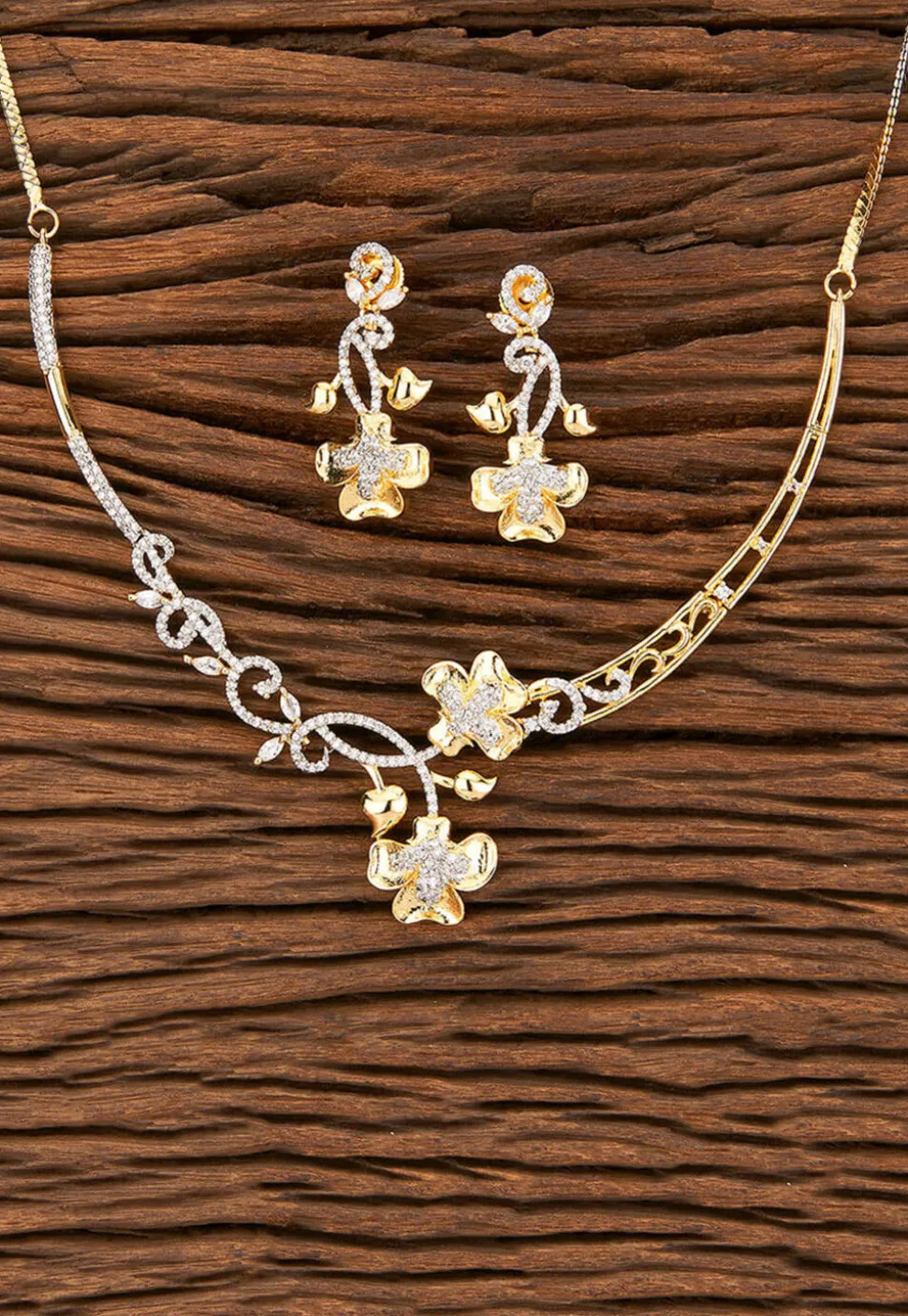 American Diamond Studded Necklace