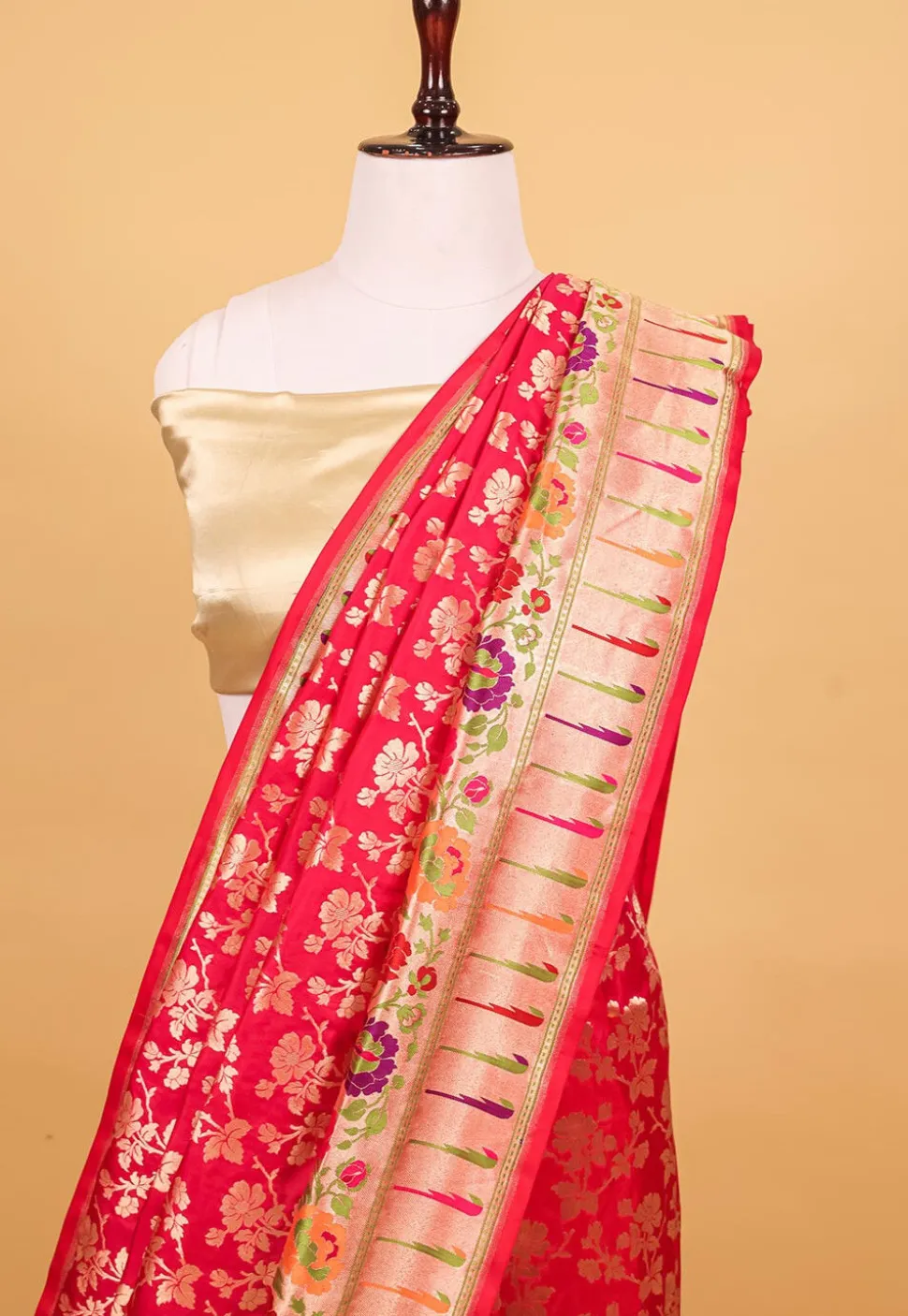 Banarasi Handloom Pure Katan Silk Saree in Fuchsia