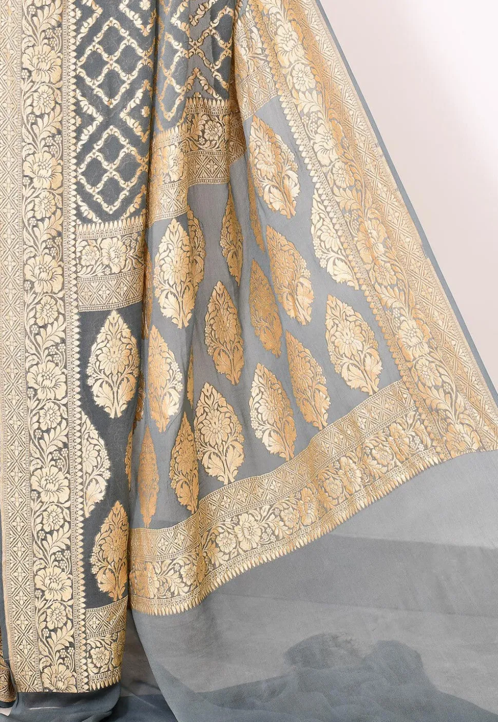 Banarasi Pure Chiffon Saree in Grey