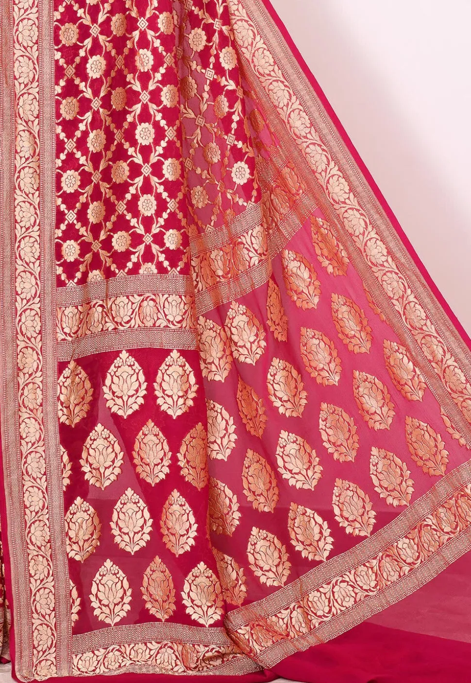 Banarasi Pure Chiffon Saree in Red