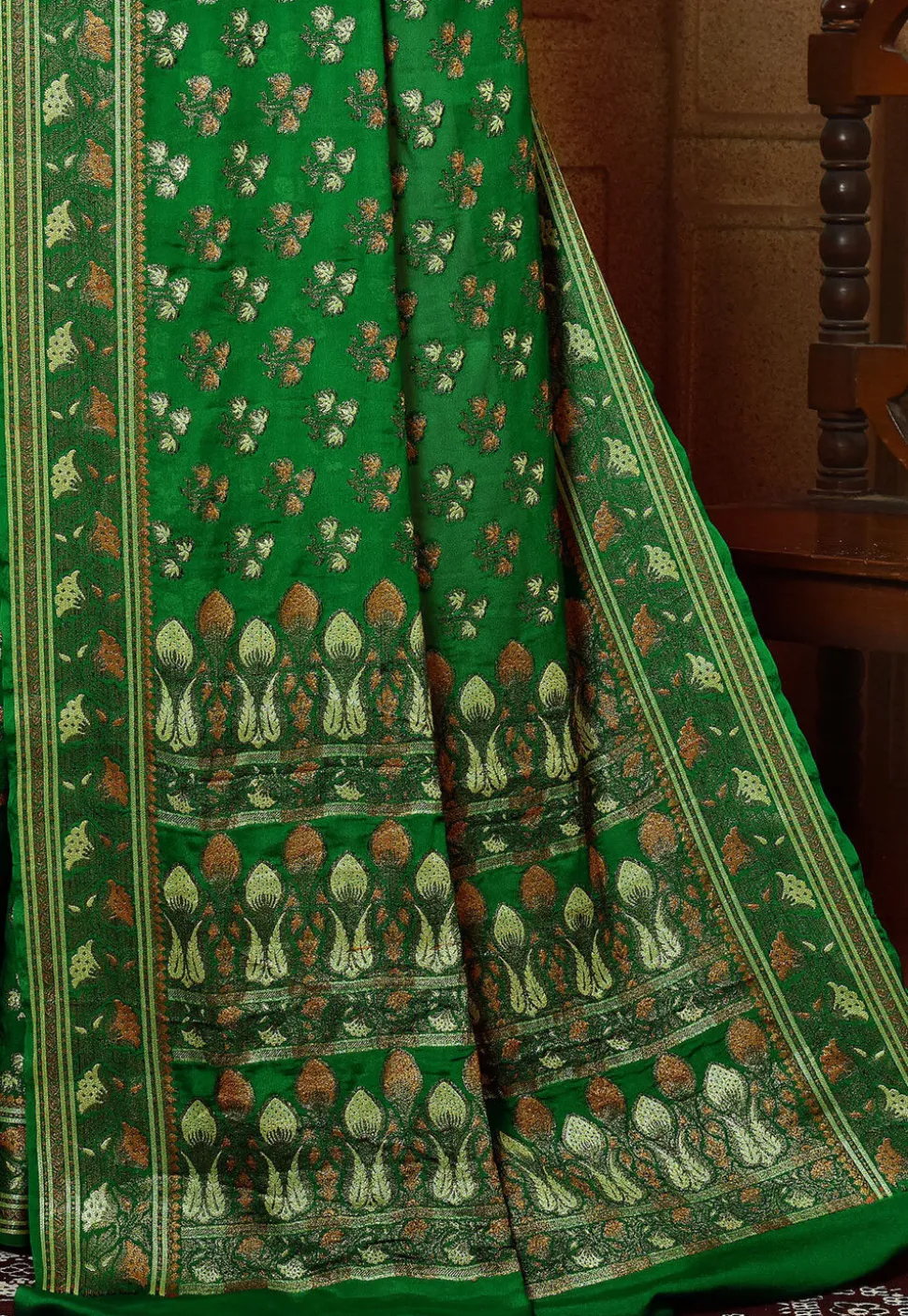 Banarasi Pure Georgette Silk Saree in Green