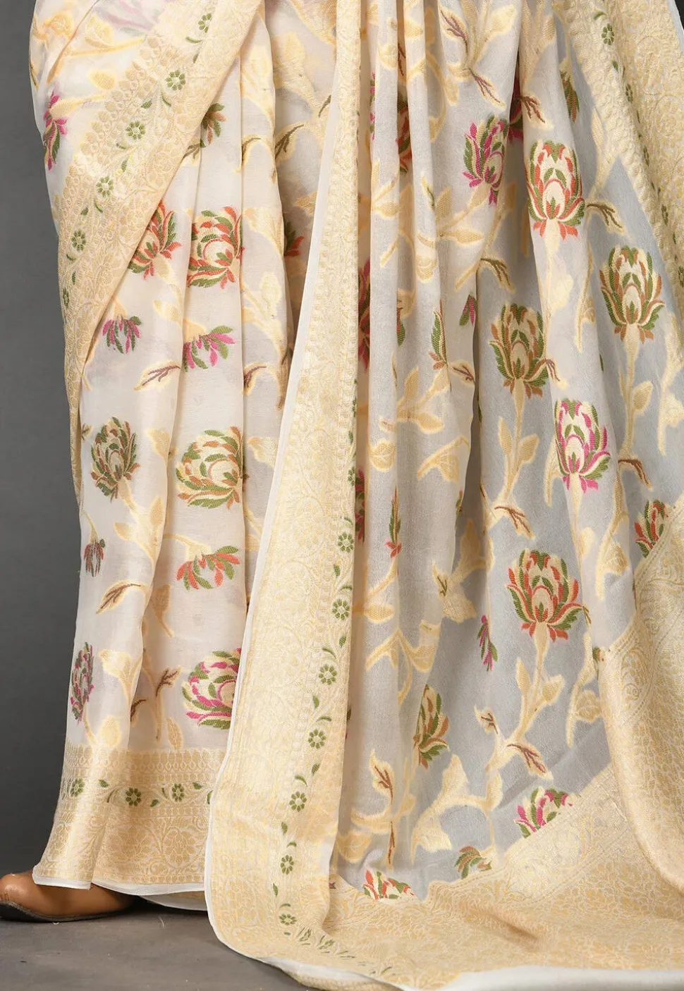 Banarasi Pure Georgette Saree in Off White
