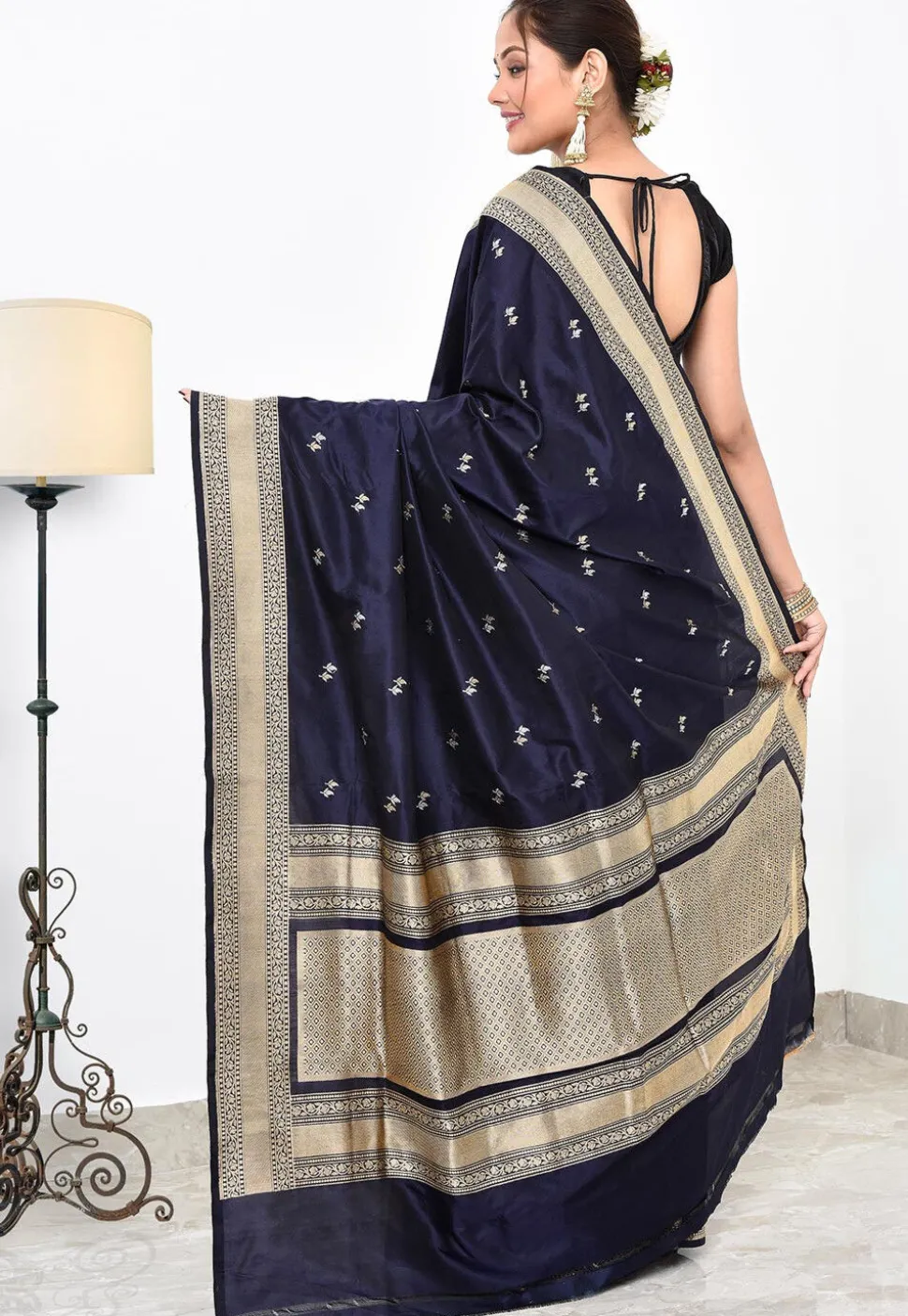 Banarasi Pure Katan Silk Handloom Saree in Navy Blue
