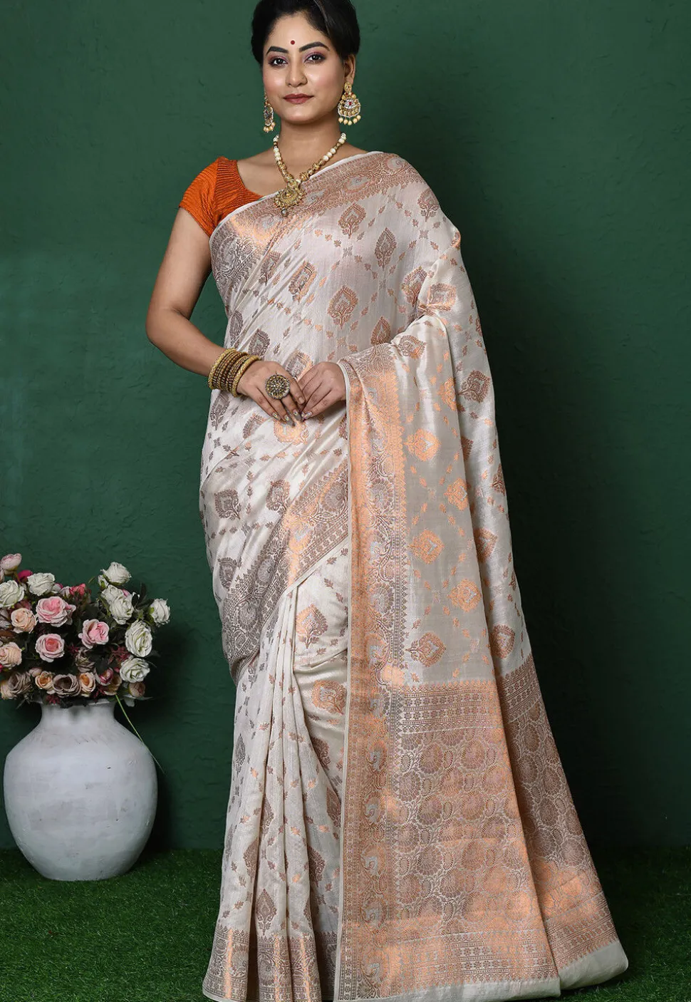 Banarasi Pure Silk Saree in Off White