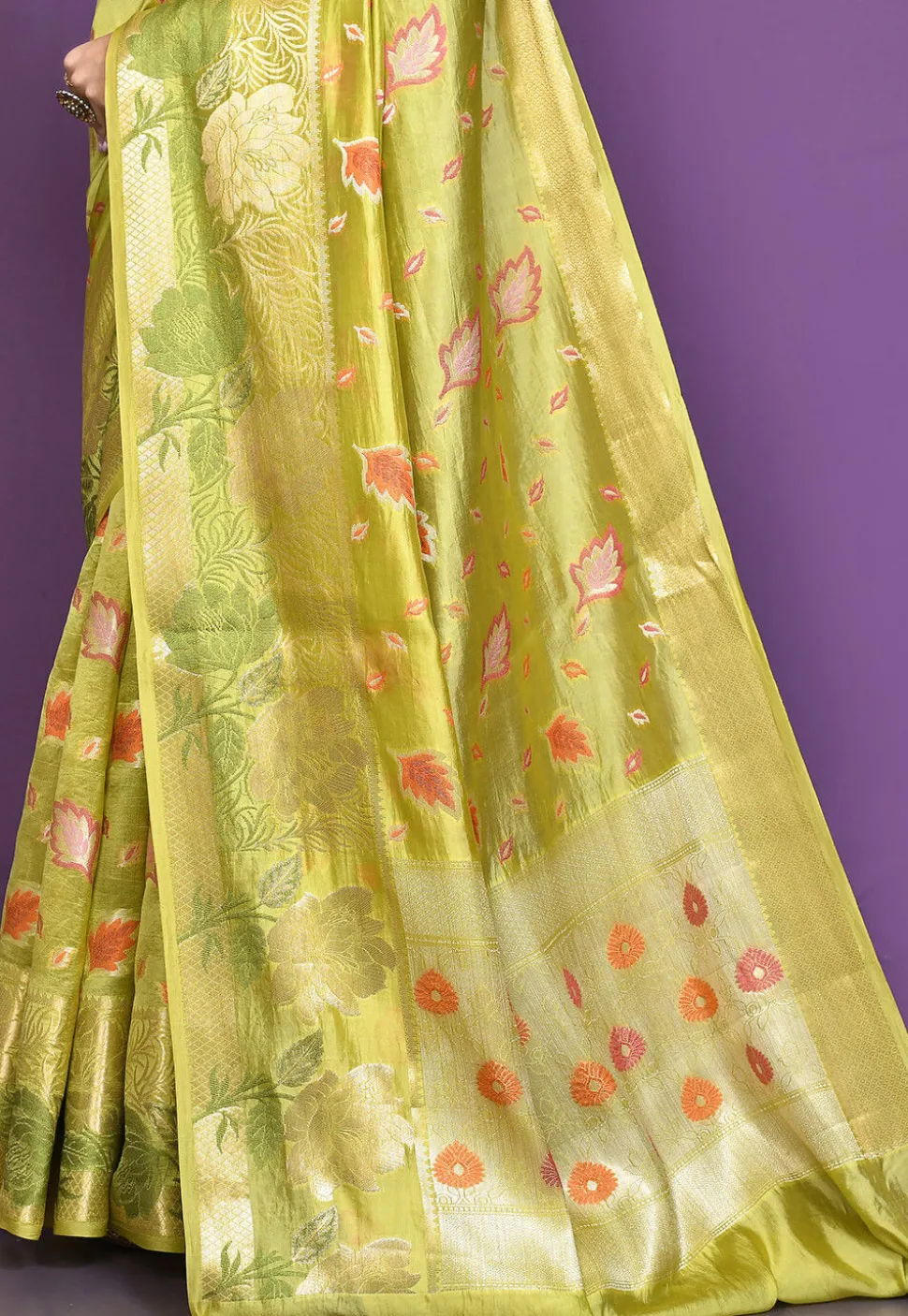 Banarasi Pure Silk Saree in Light Green