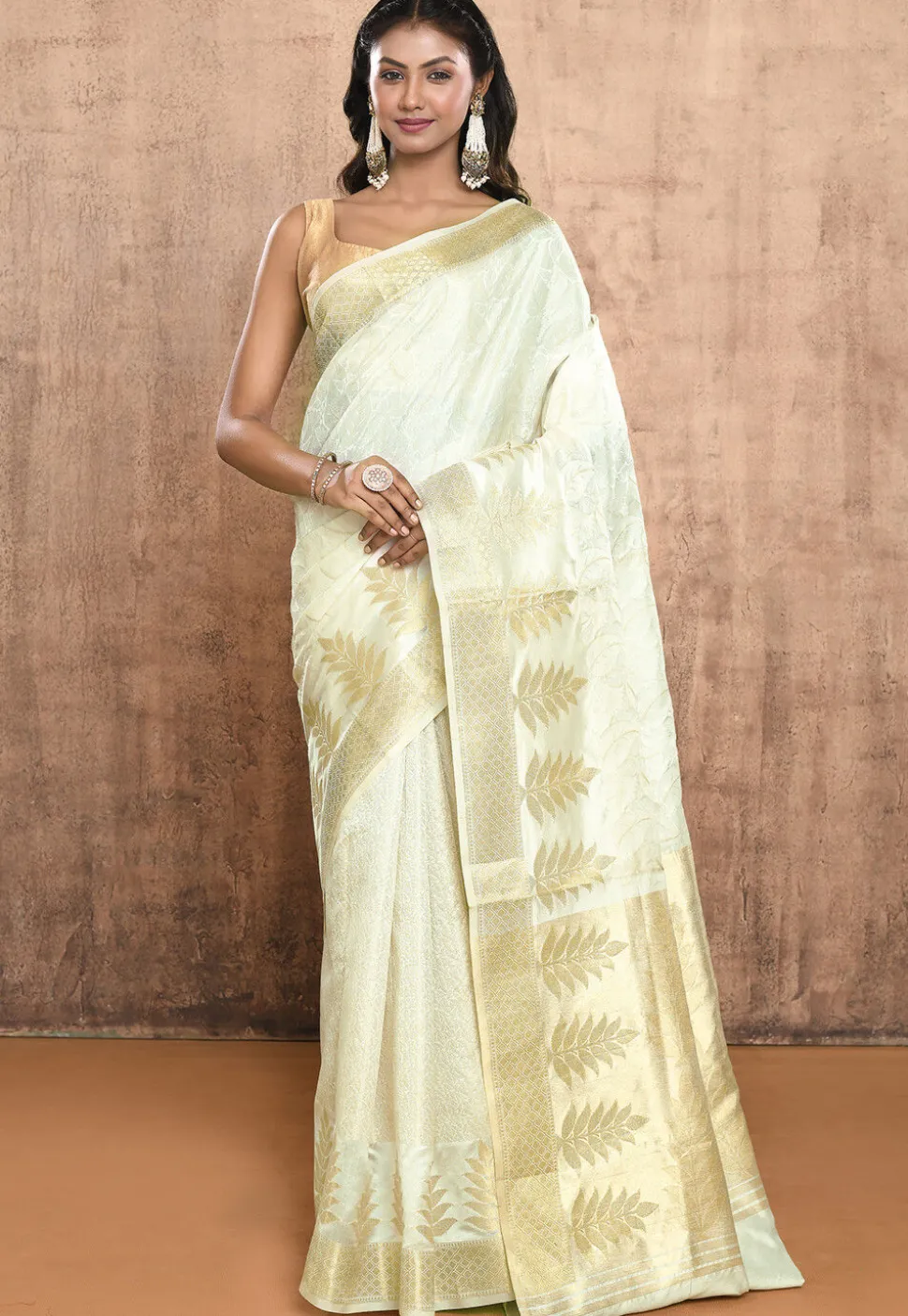Banarasi Pure Silk Saree in Off White