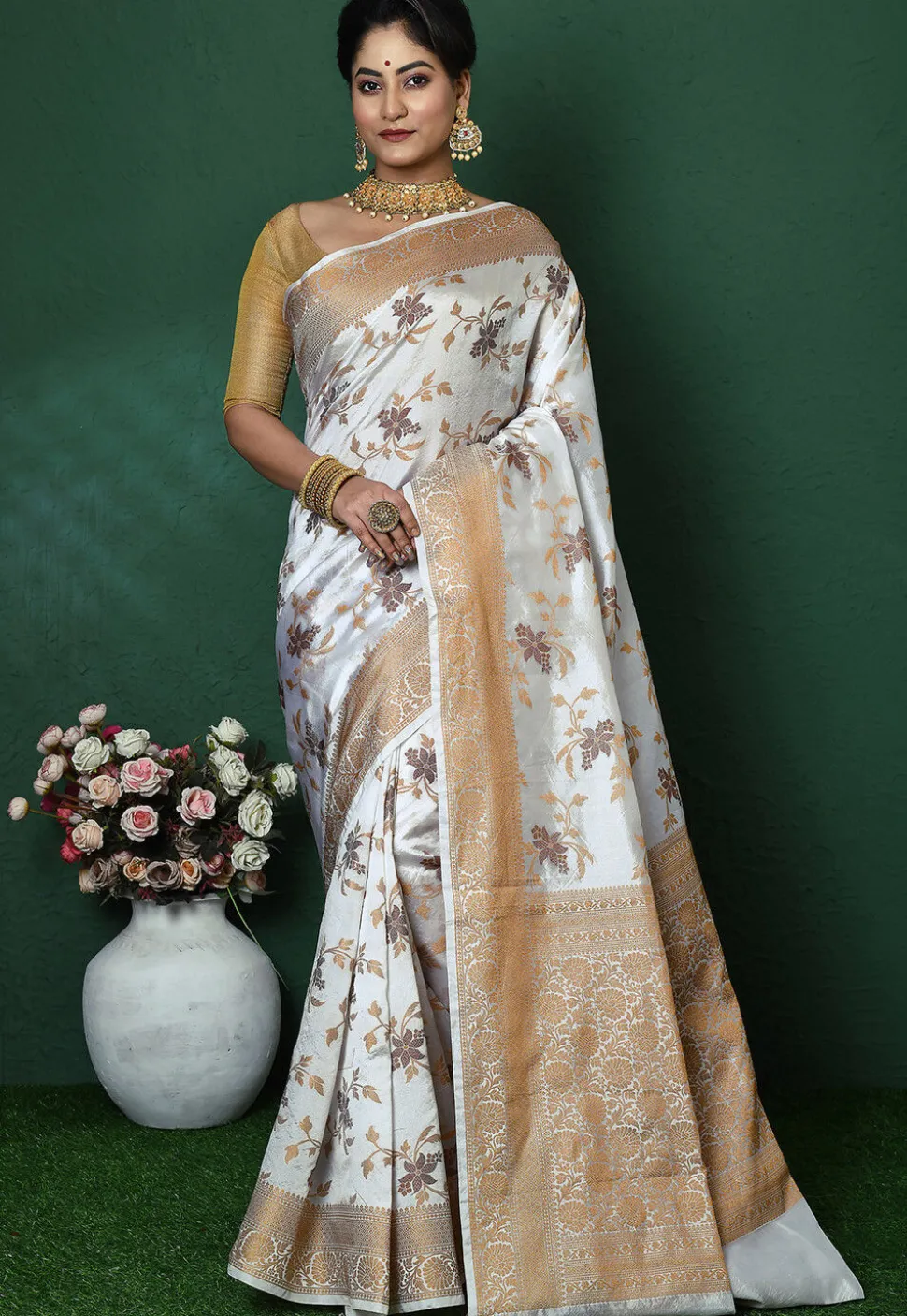 Banarasi Pure Silk Saree in Off White