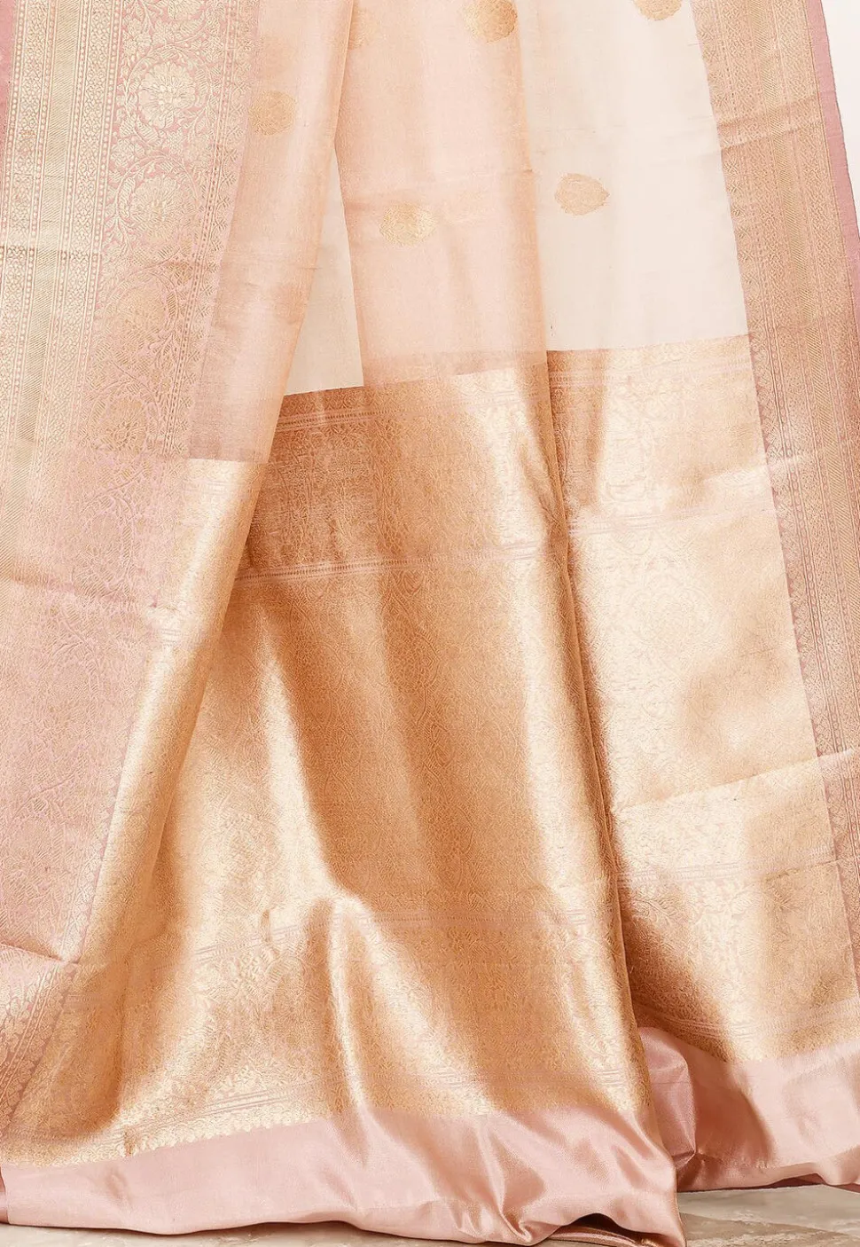 Banarasi Pure Tissue Silk Handloom Saree in Baby Pink