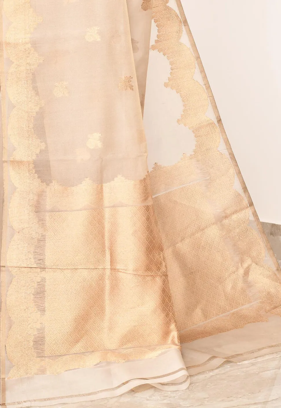 Banarasi Pure Tissue Silk Handloom Saree in Golden