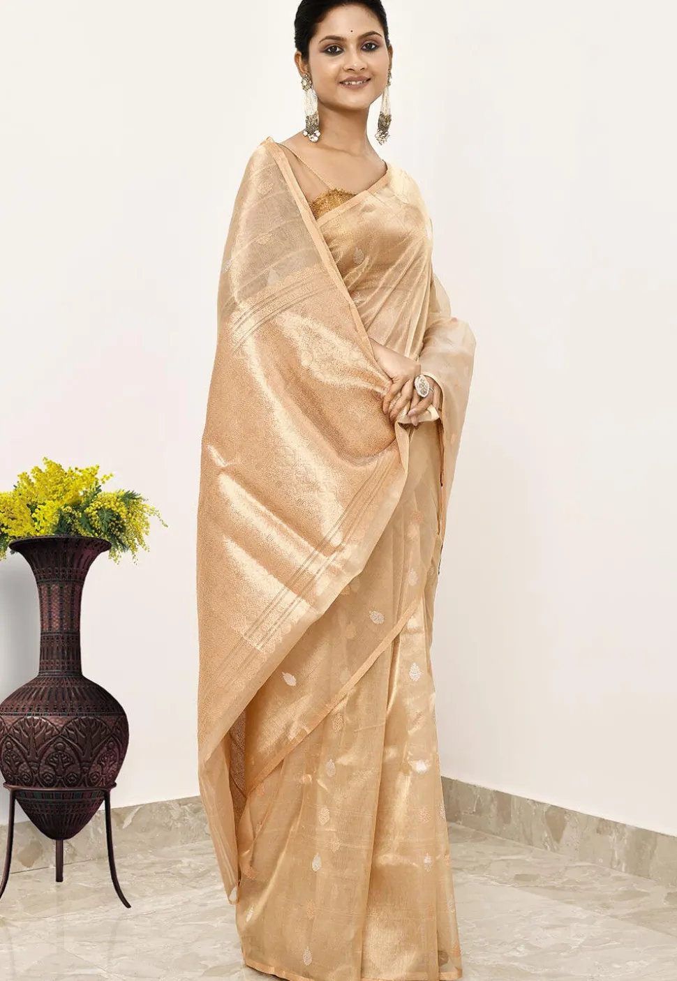 Banarasi Pure Tissue Silk Handloom Saree in Golden