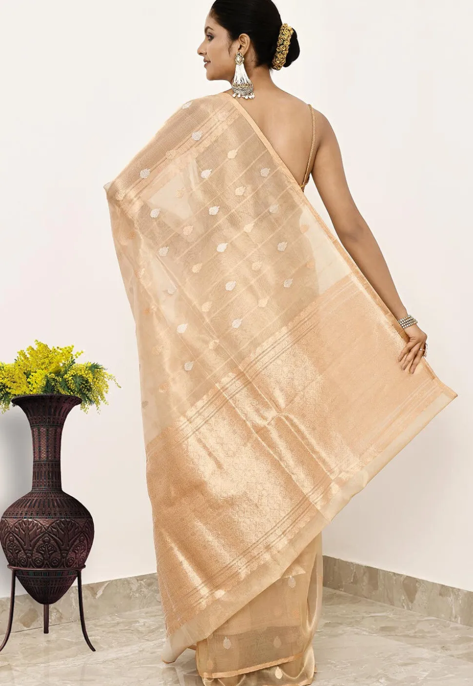 Banarasi Pure Tissue Silk Handloom Saree in Golden