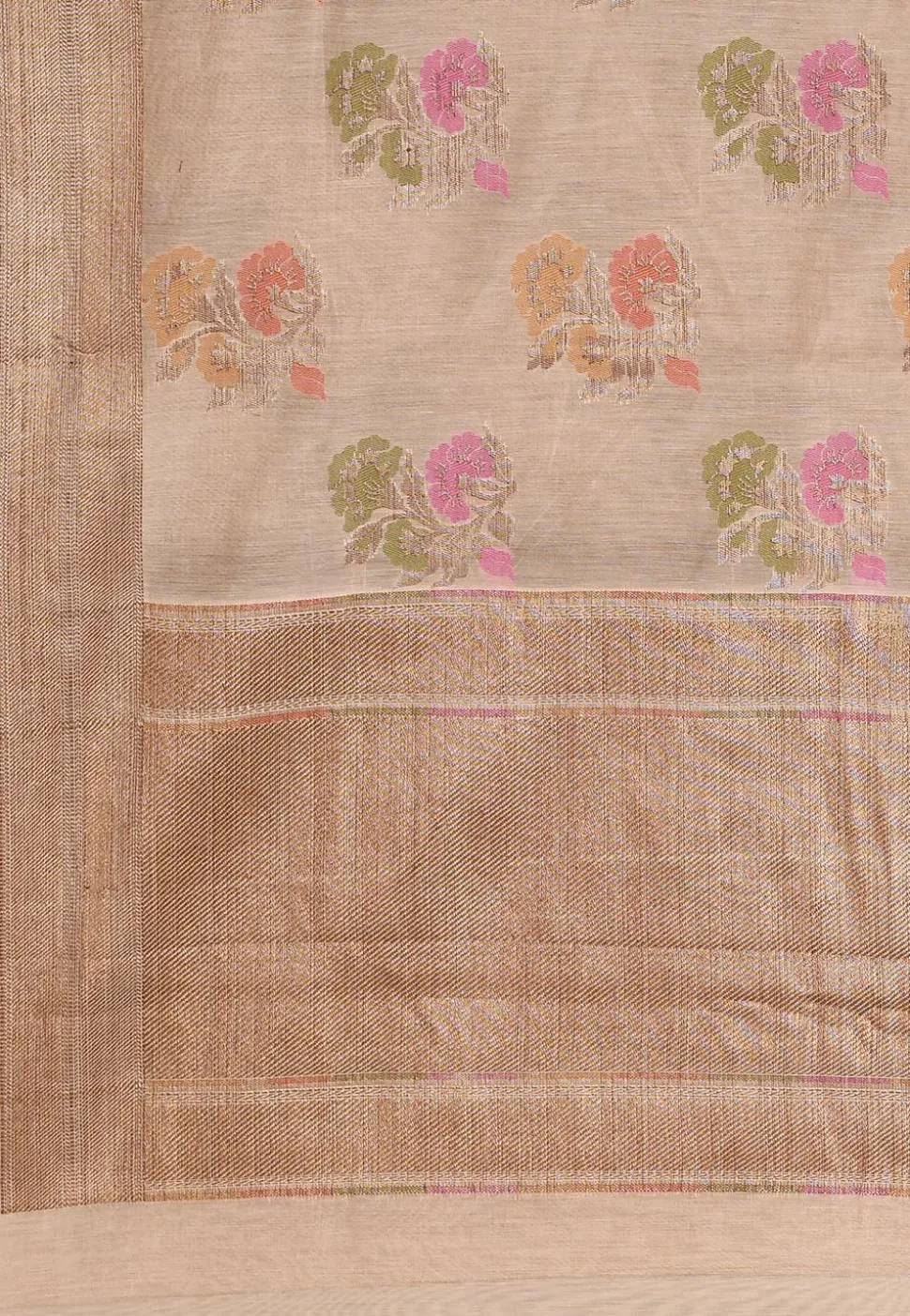 Banarasi Saree in Beige