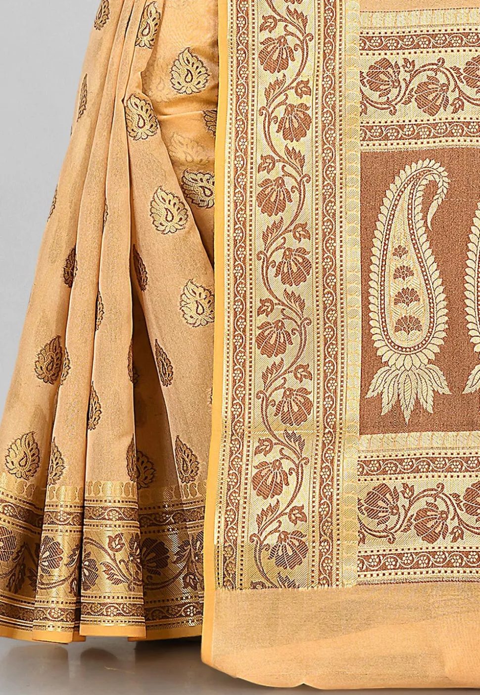 Banarasi Saree in Beige