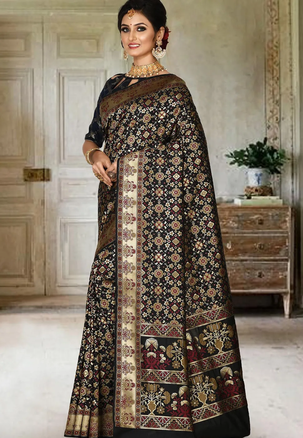 Banarasi Saree in Black