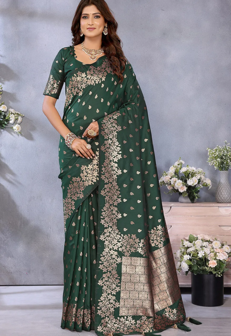 Banarasi Saree in Dark Green