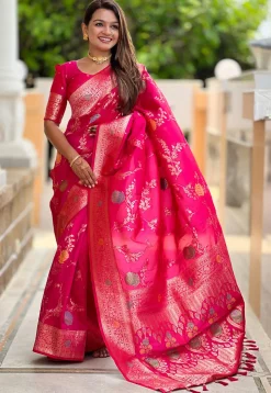 Banarasi Saree in Fuchsia