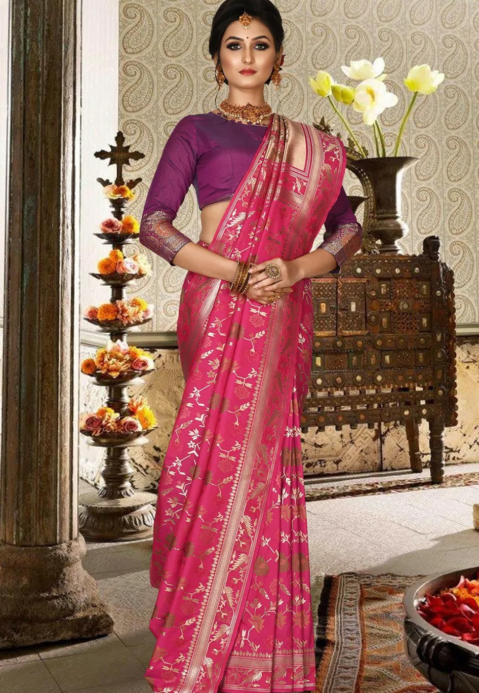 Banarasi Saree in Fuchsia