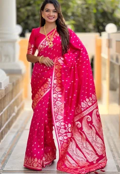 Banarasi Saree in Fuchsia