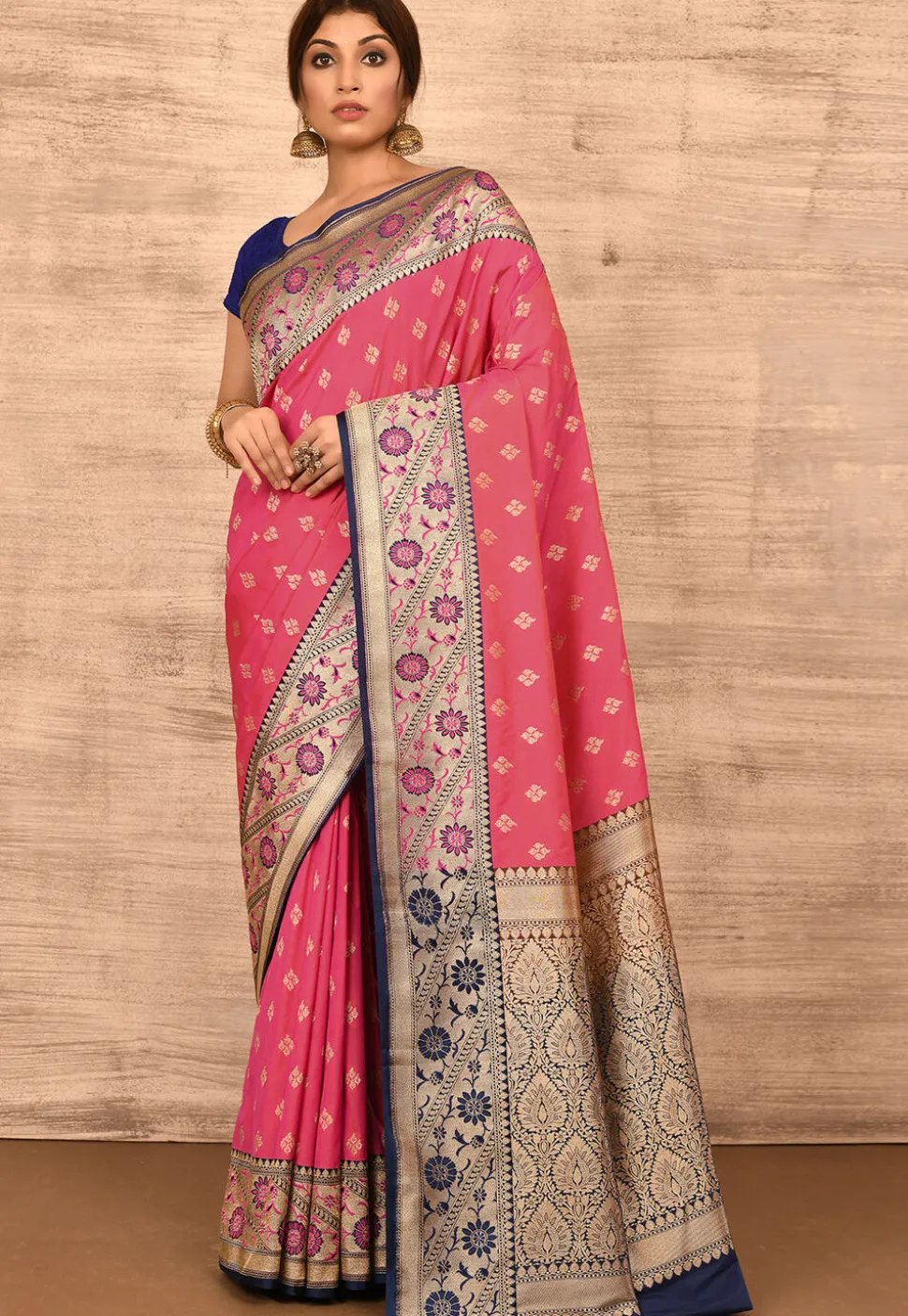 Banarasi Saree in Fuchsia