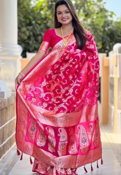 Banarasi Saree in Fuchsia