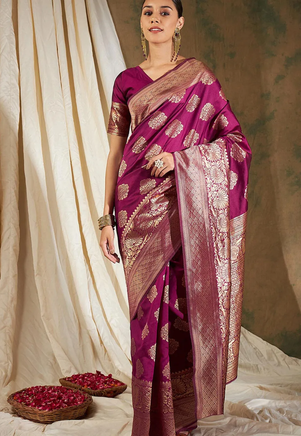 Banarasi Saree in Magenta