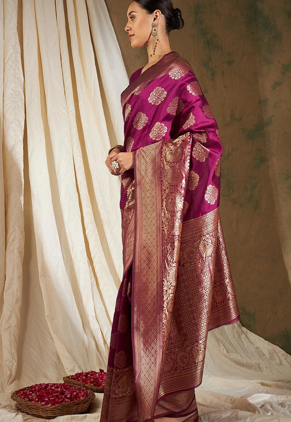Banarasi Saree in Magenta