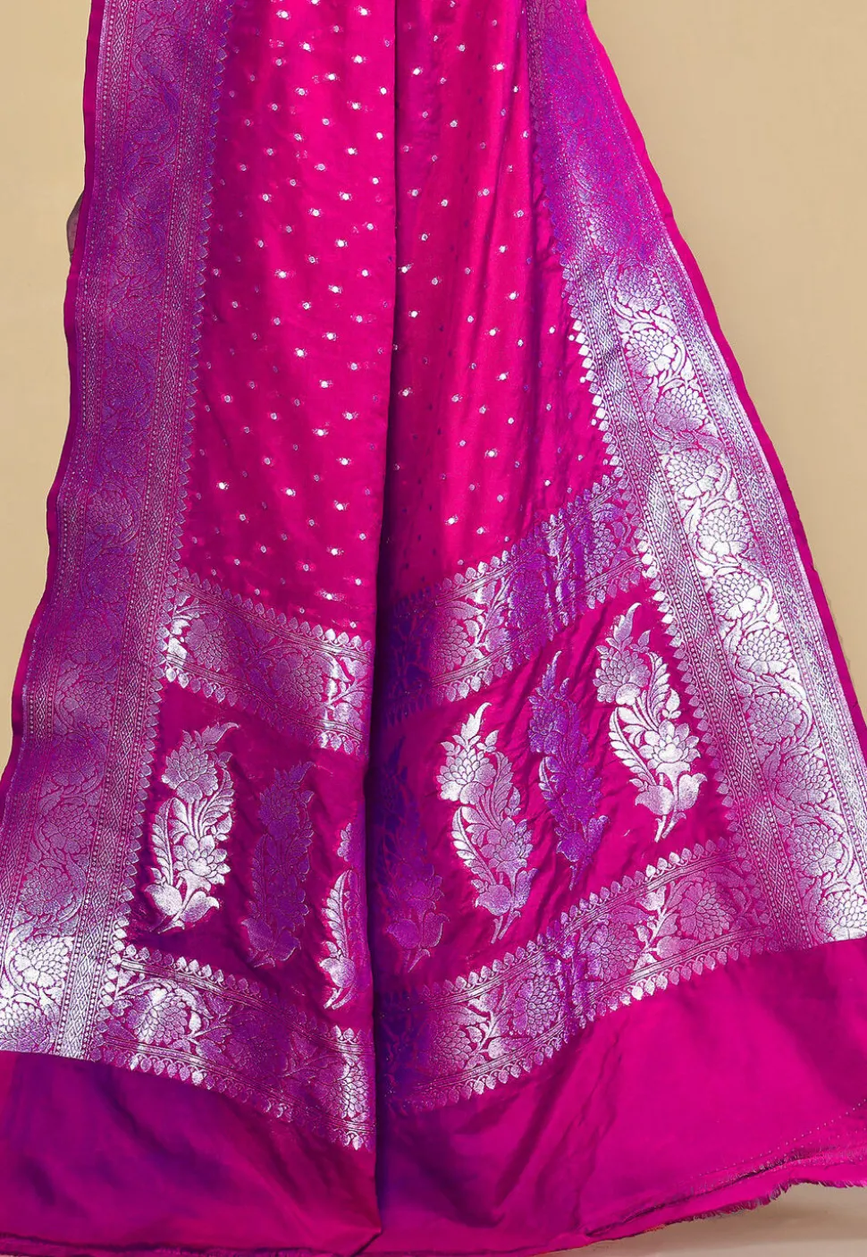 Banarasi Saree in Magenta