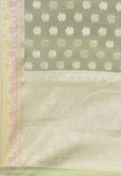 Banarasi Saree in Pastel Green
