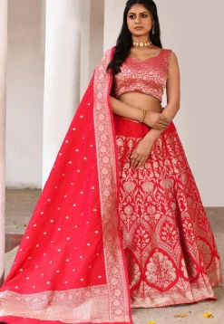 Banarasi Silk Lehenga in Fuchsia