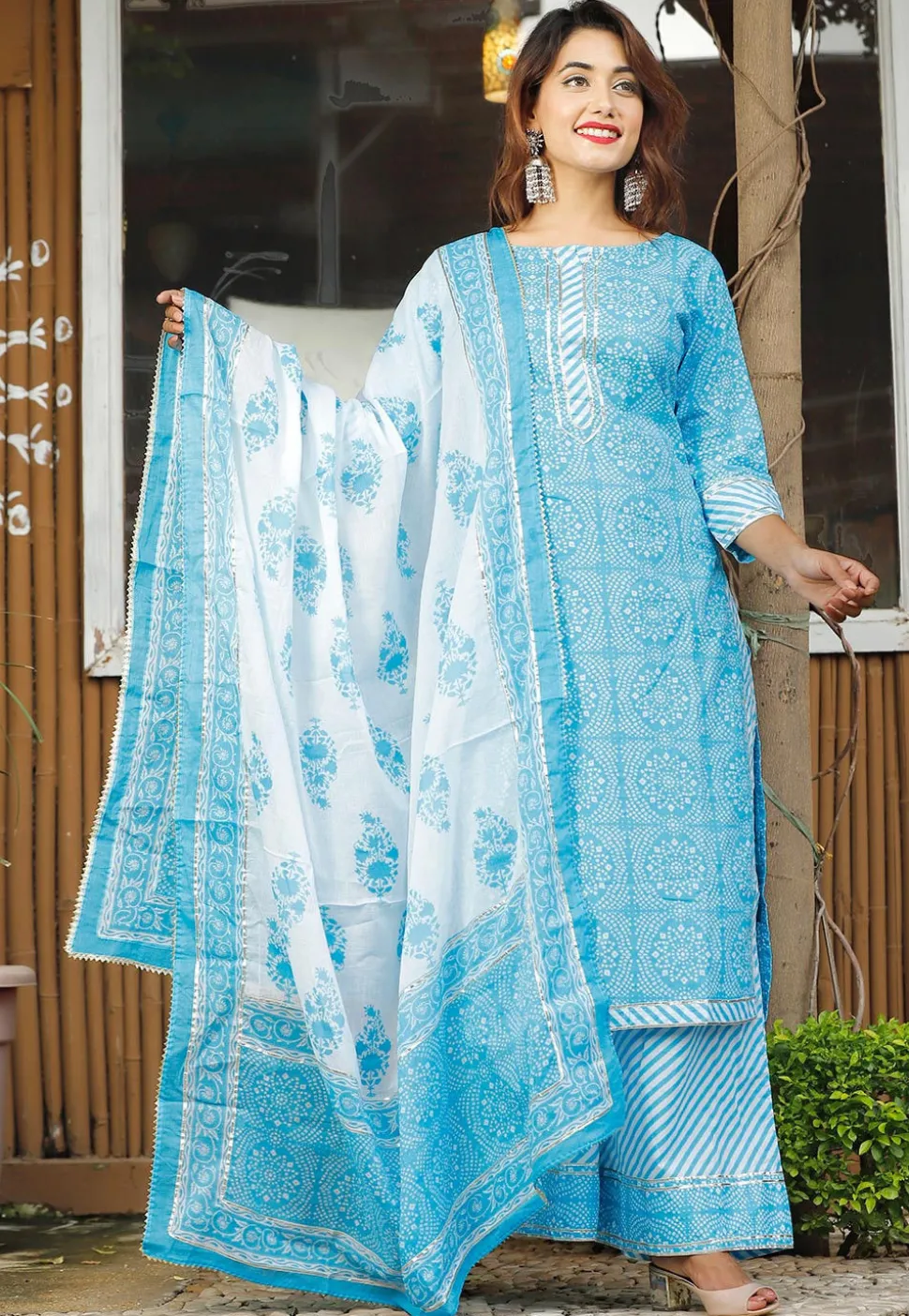 Bandhej Printed Cotton Pakistani Suit in Blue