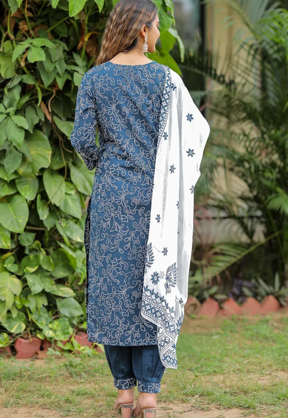 Bandhej Printed Cotton Punjabi Suit in Navy Blue