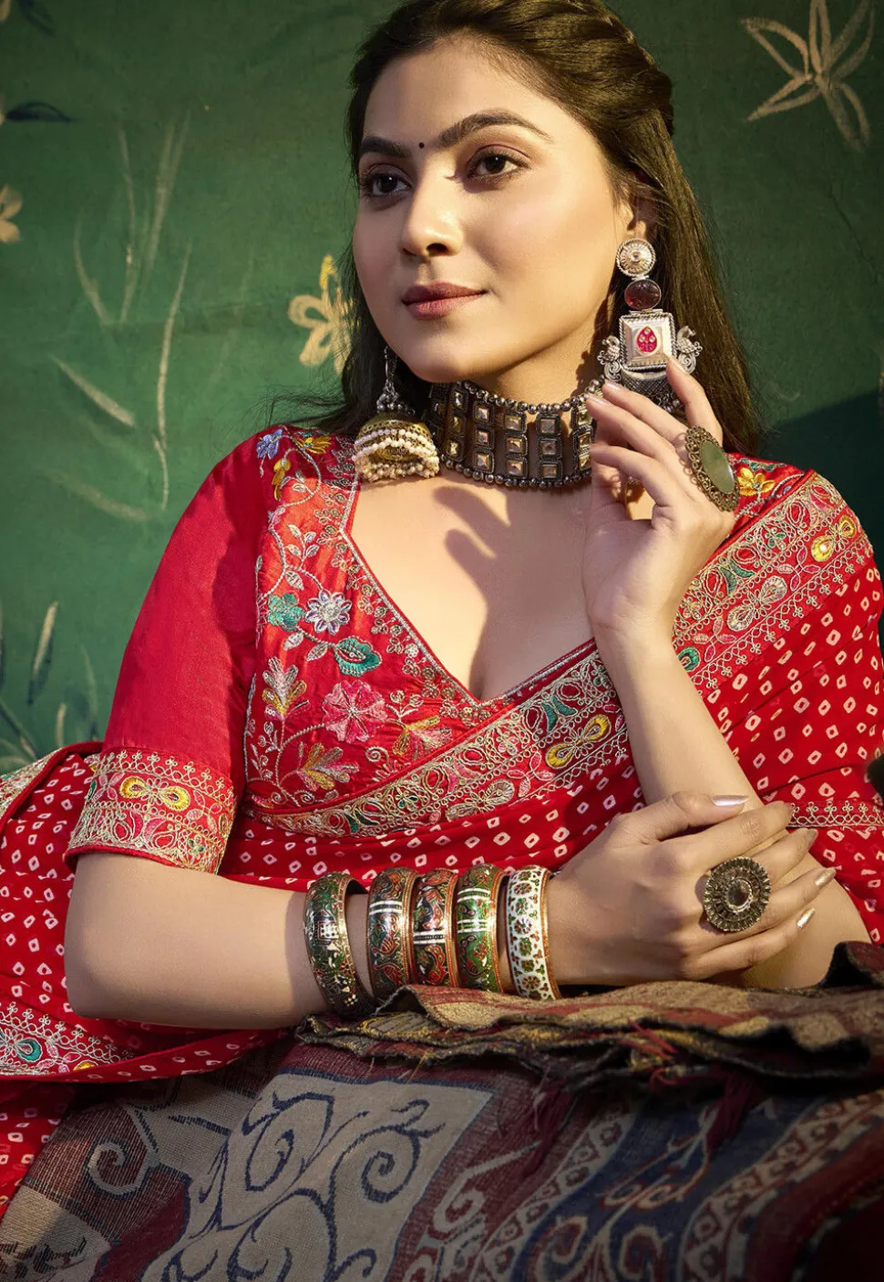 Bandhej Printed Georgette Saree in Red