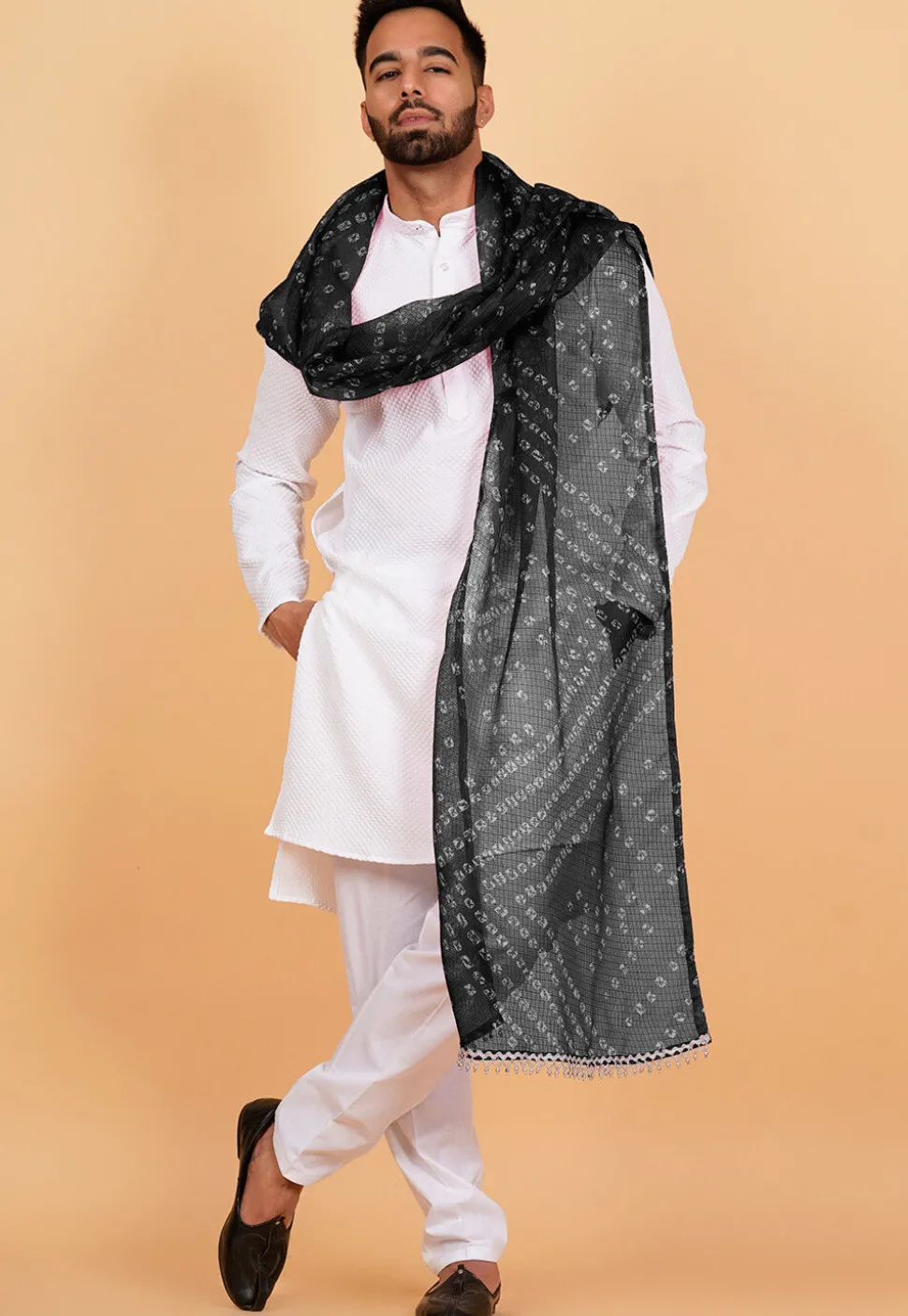 Bandhej Printed Kota Doria Dupatta in Black