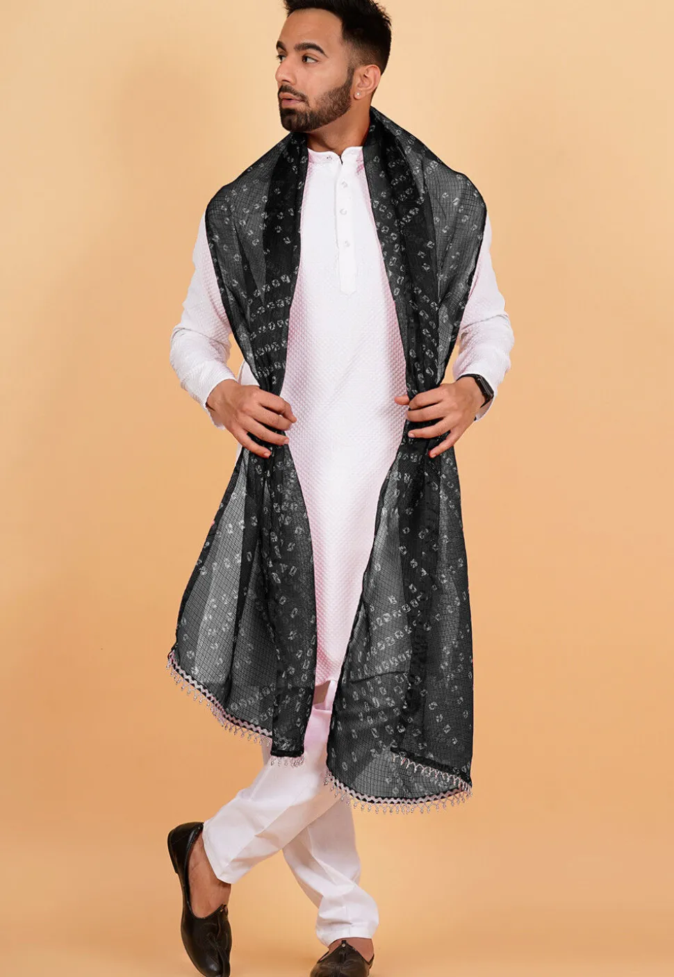 Bandhej Printed Kota Doria Dupatta in Black