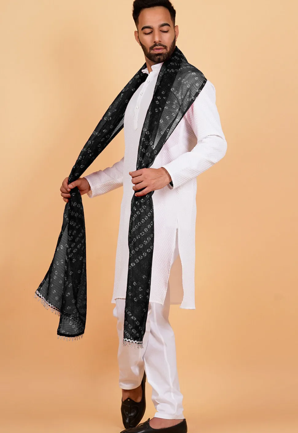 Bandhej Printed Kota Doria Dupatta in Black