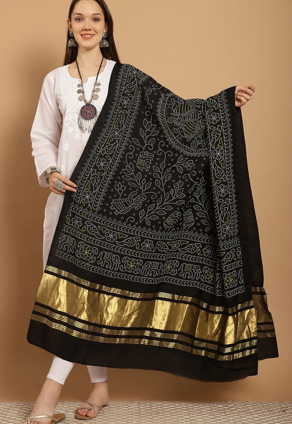Bandhej Printed Muslin Silk Dupatta in Black