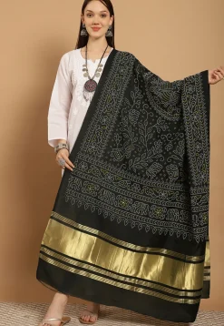 Bandhej Printed Muslin Silk Dupatta in Black