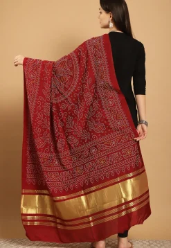 Bandhej Printed Muslin Silk Dupatta in Maroon