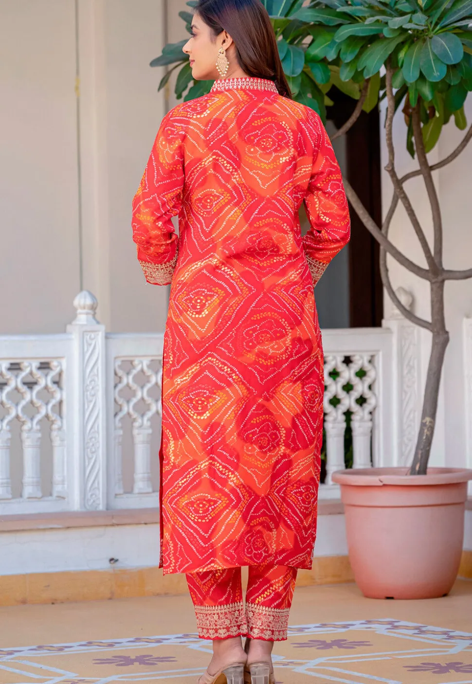 Bandhej Printed Rayon Pakistani Suit in Red
