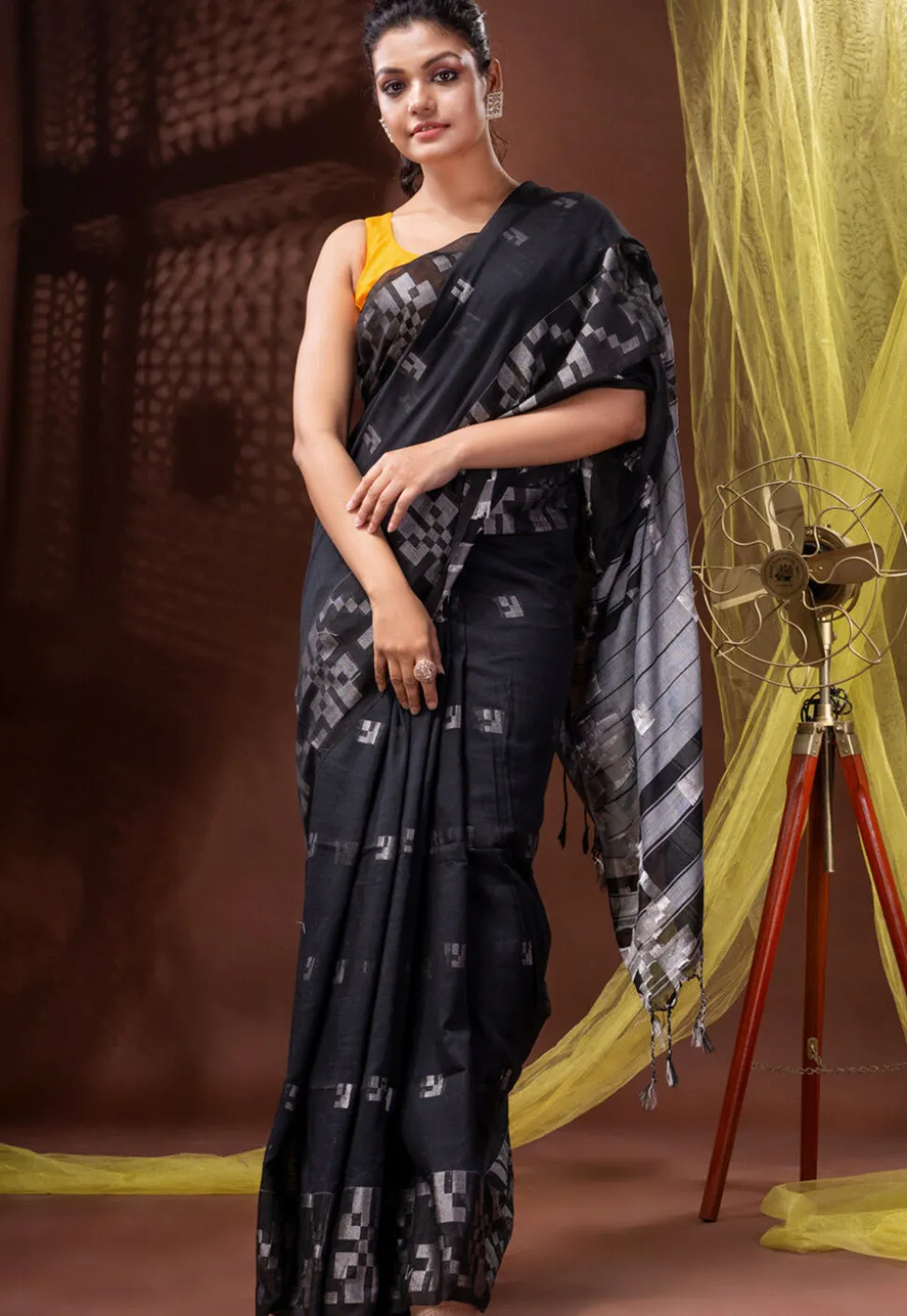 Bengal Handloom Pure Cotton Saree in Black