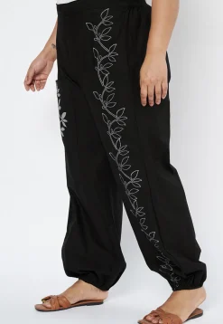 Block Printed Pure Cotton Pant in Black