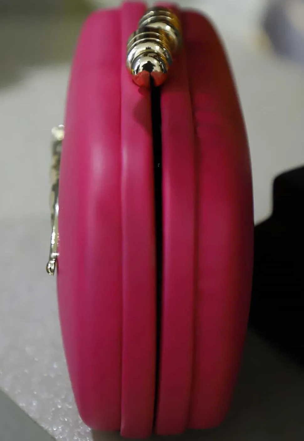 Brooch Rexin Rectangular Clutch Bag in Pink