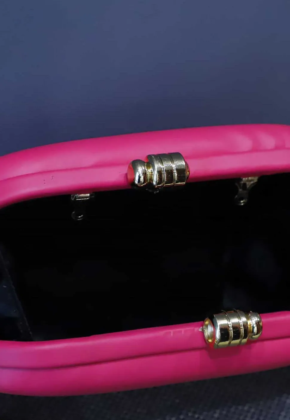 Brooch Rexin Rectangular Clutch Bag in Pink