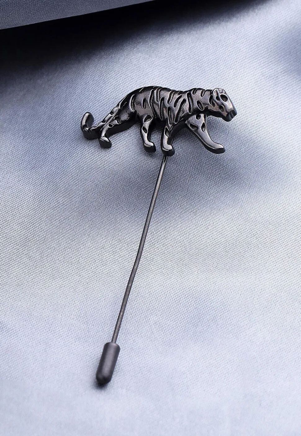 Calm Chetaah Metallic Lapel Pin