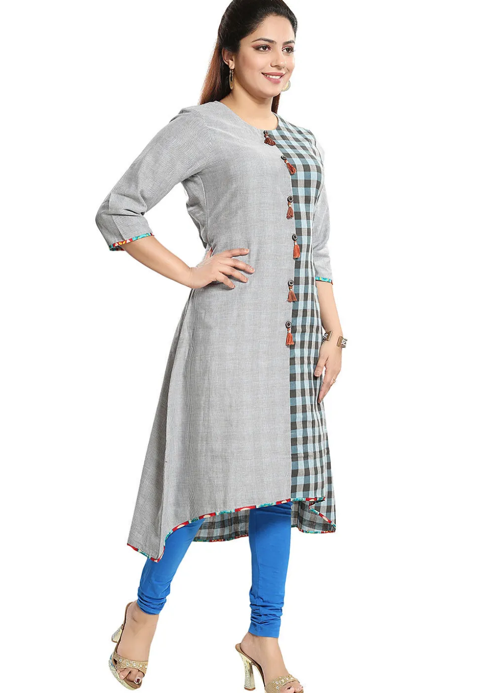Check Printed Cotton Asymmetric Kurta in Light Grey