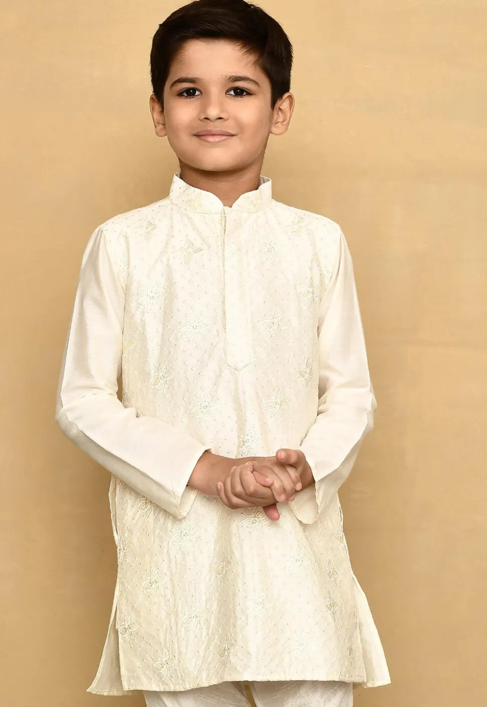 Chikankari Cotton Silk Kurta in Off White
