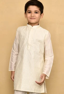 Chikankari Cotton Silk Kurta in Cream