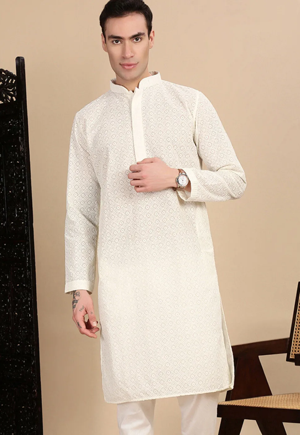 Chikankari Pure Cotton Kurta in Off White